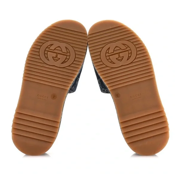 Gucci Denim Logo Slide Sandals. Size 8 - Picture 7 of 7